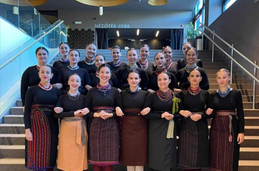 Örömhírek a Kapuvár Néptáncegyüttes háza táján